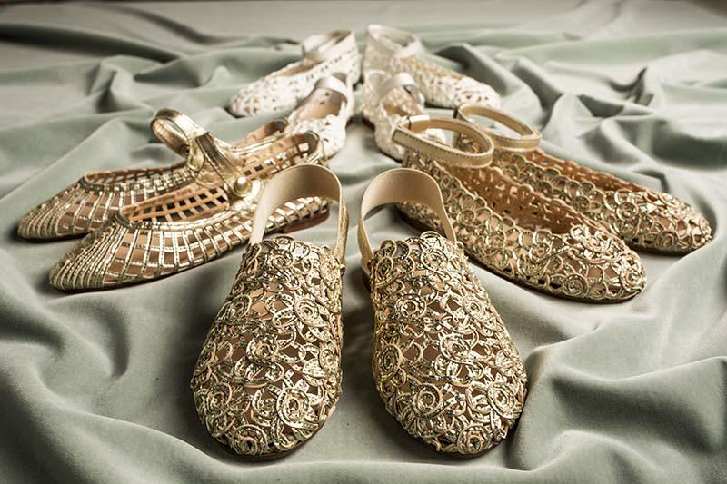 Zapatos cómodos de diseño para la Primera Comunión (parte 1)