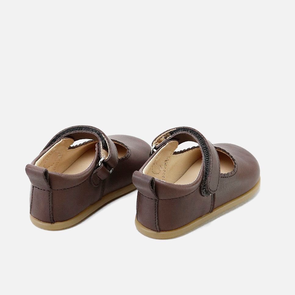 Mary Janes, soft waves, Cathay Moka leather, Elisoft | Eli 1957