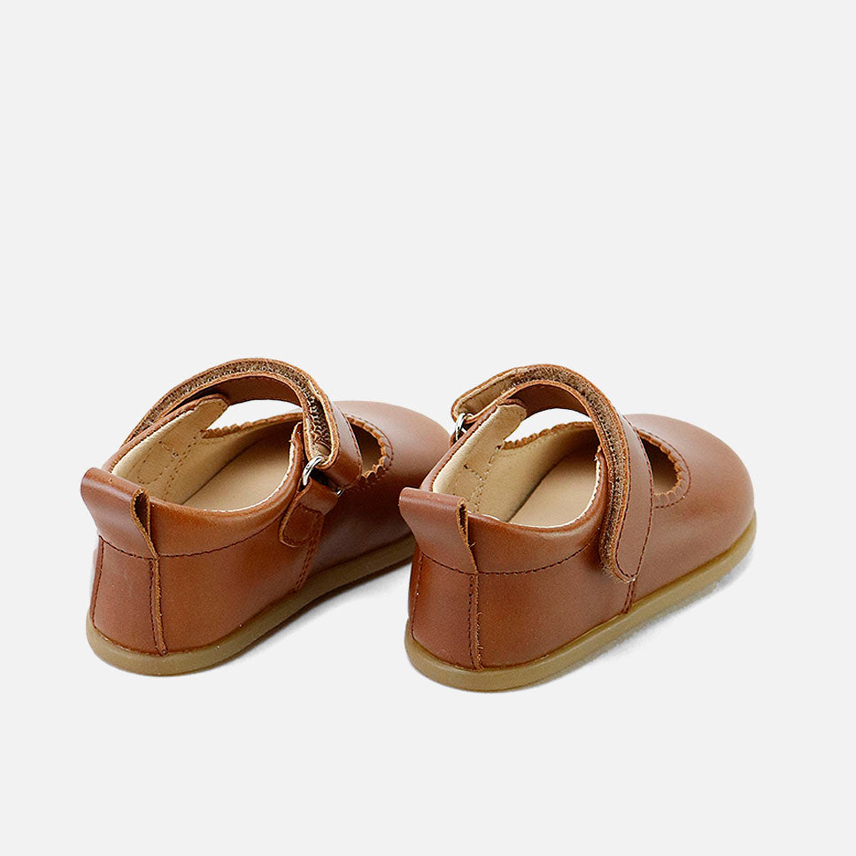 Mary Janes with soft waves in nappa leather | Eli 1957