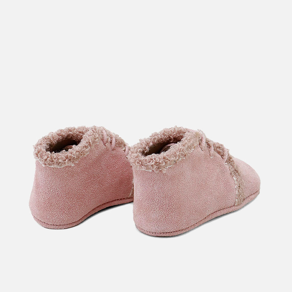 Cute pink velour baby bootie | Eli 1957