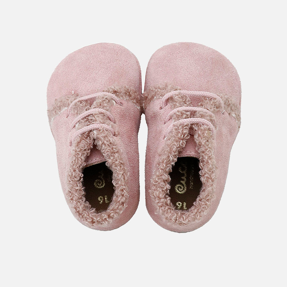 Cute pink velour baby bootie | Eli 1957