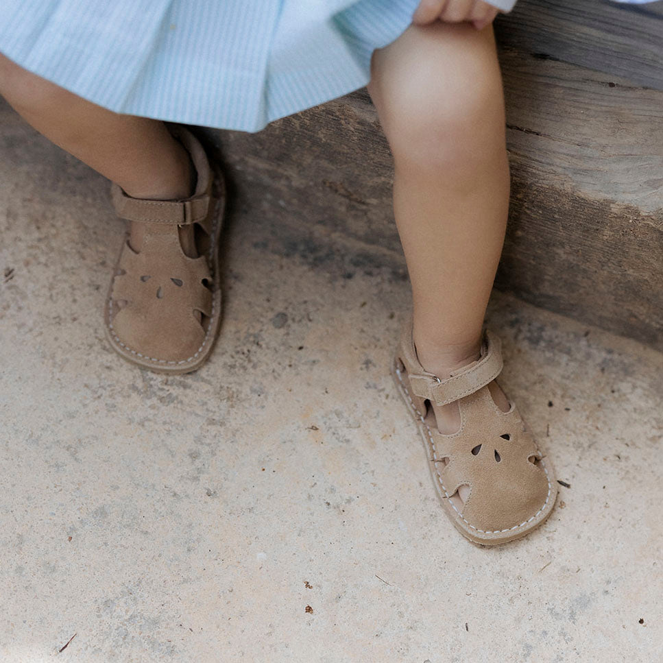 Sandalias barefoot lagrimas piel afelpado arena Elisoft | Eli 1957