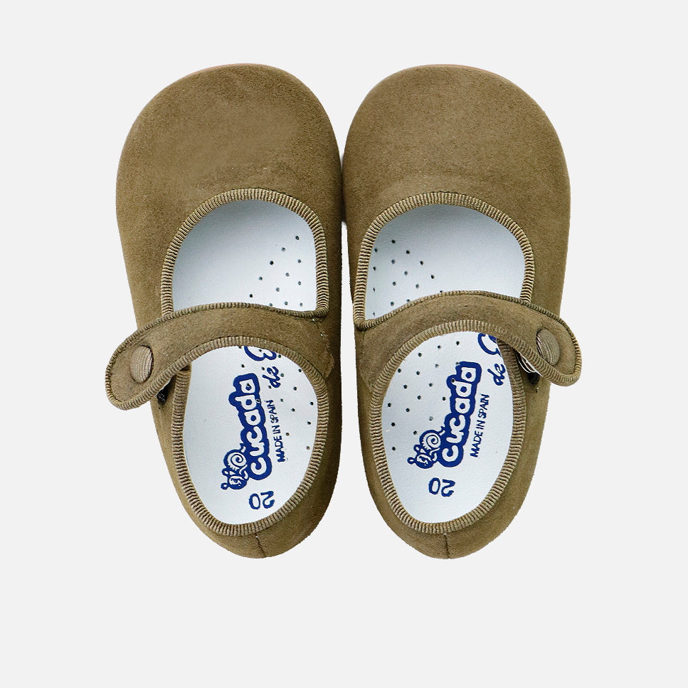 Cute green English button Mary Janes | Eli 1957