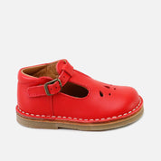 Zapato Pepito clásico de piel rojo con hebilla y picados  Eli Classics | Eli 1957