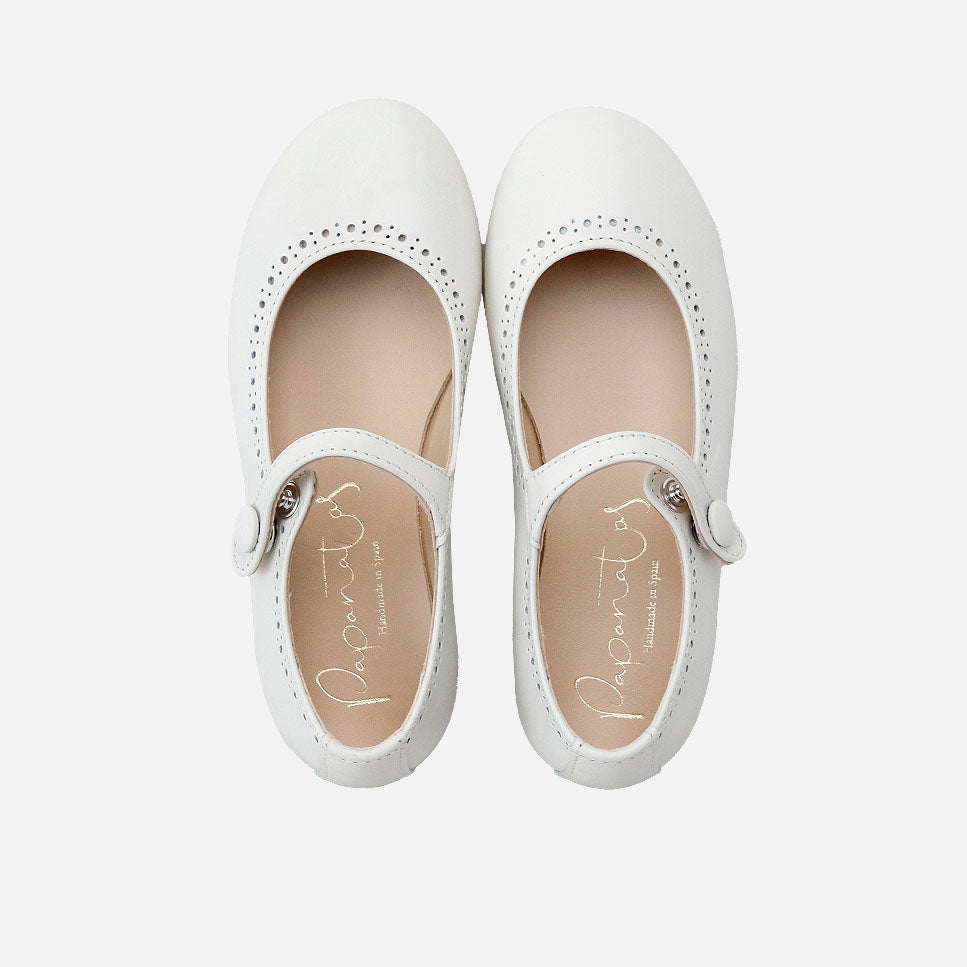 Merceditas Picadas piel beig Papanatas | Eli 1957