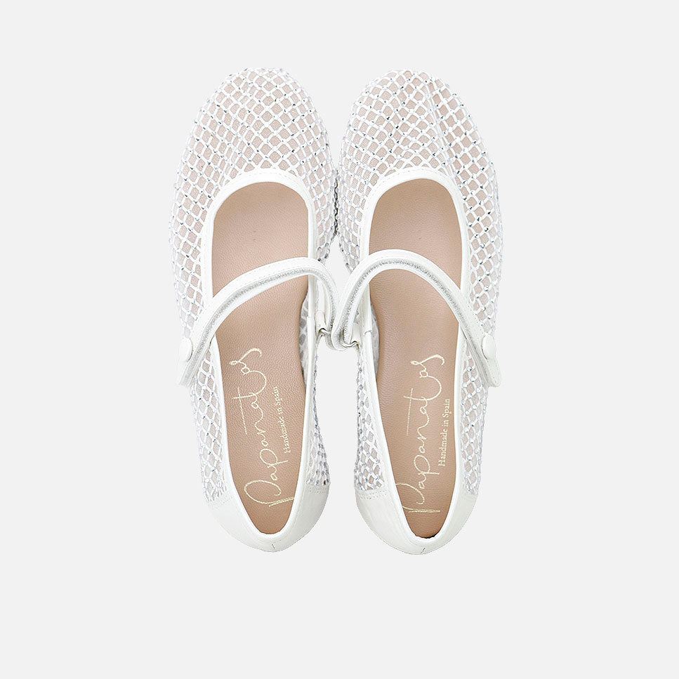 Papanatas white fancy Mary Janes | Eli 1957