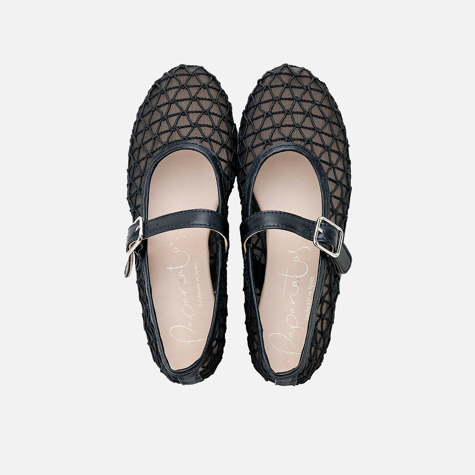Black ballerina flats with fishnet and silly bow | ELI 1957