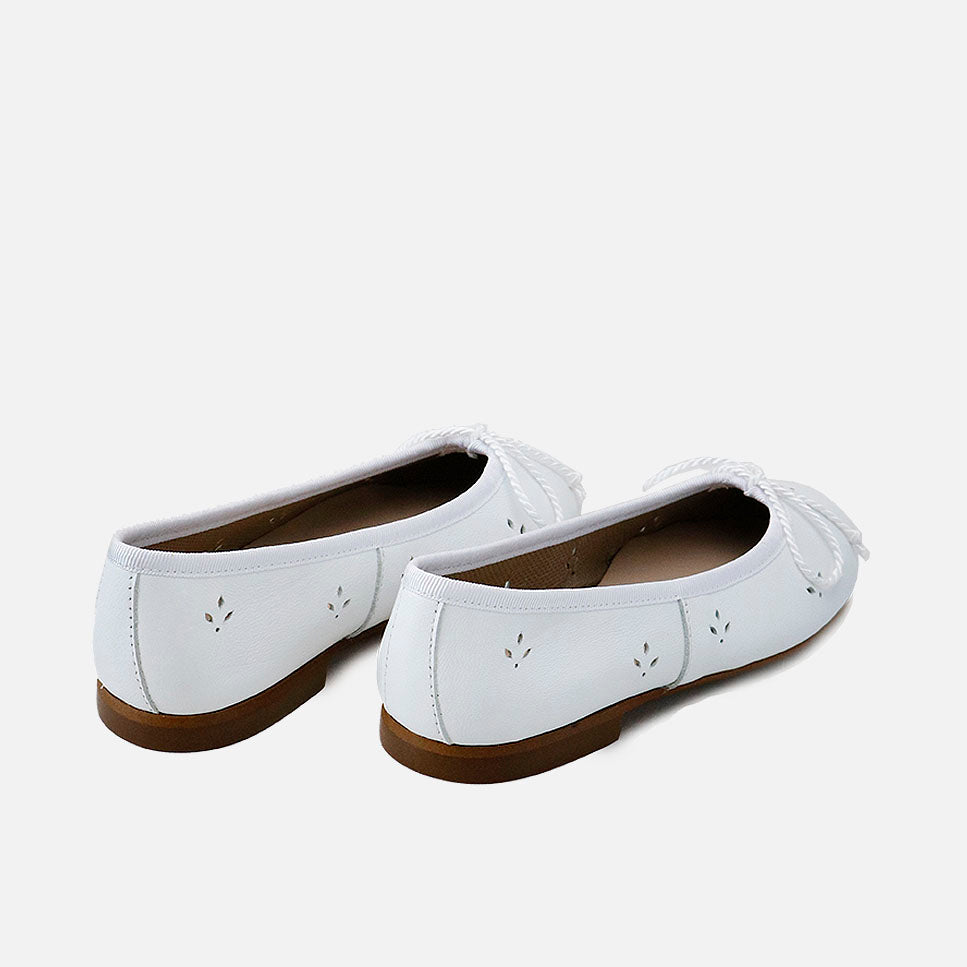 Bailarinas cordon troquelas piel alfa blanco Papanatas | Eli 1957