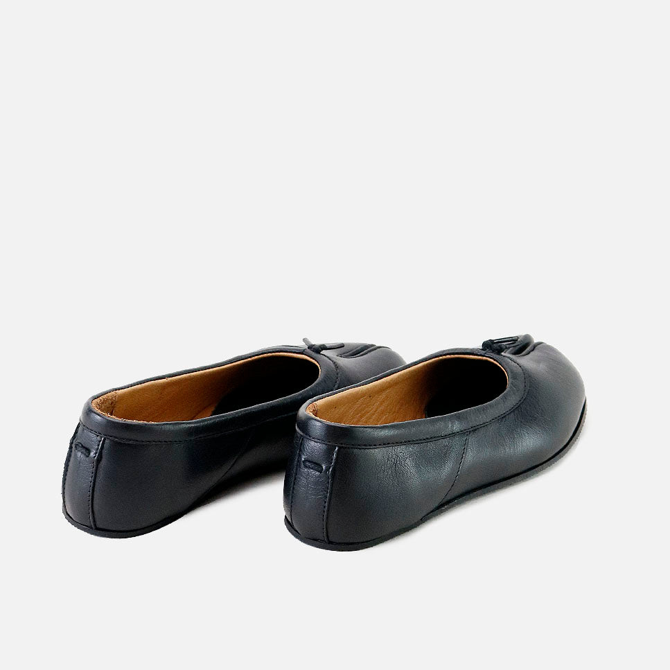 Ballerines en cuir noir d'inspiration japonaise Eli | Éli 1957