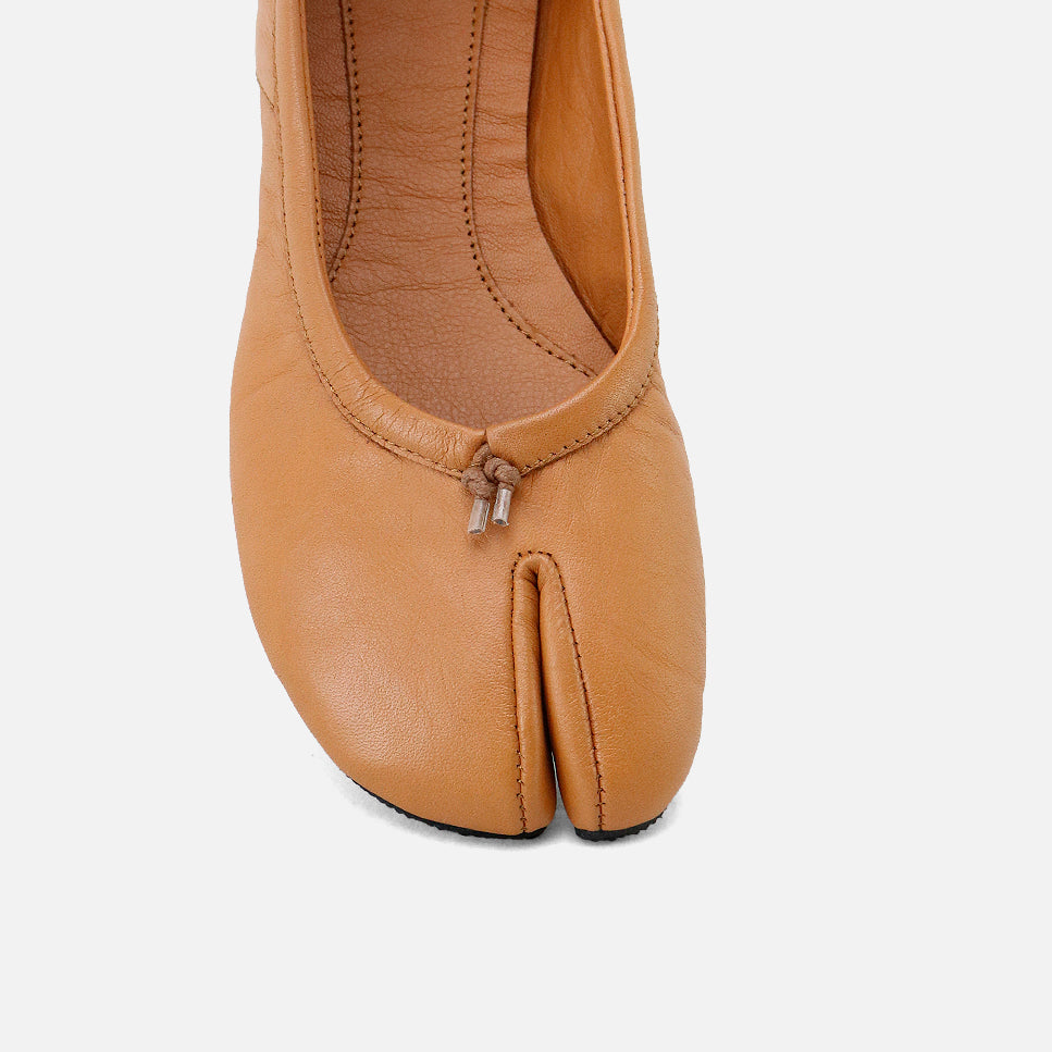 Eli Japanese-inspired leather ballerinas | Eli 1957