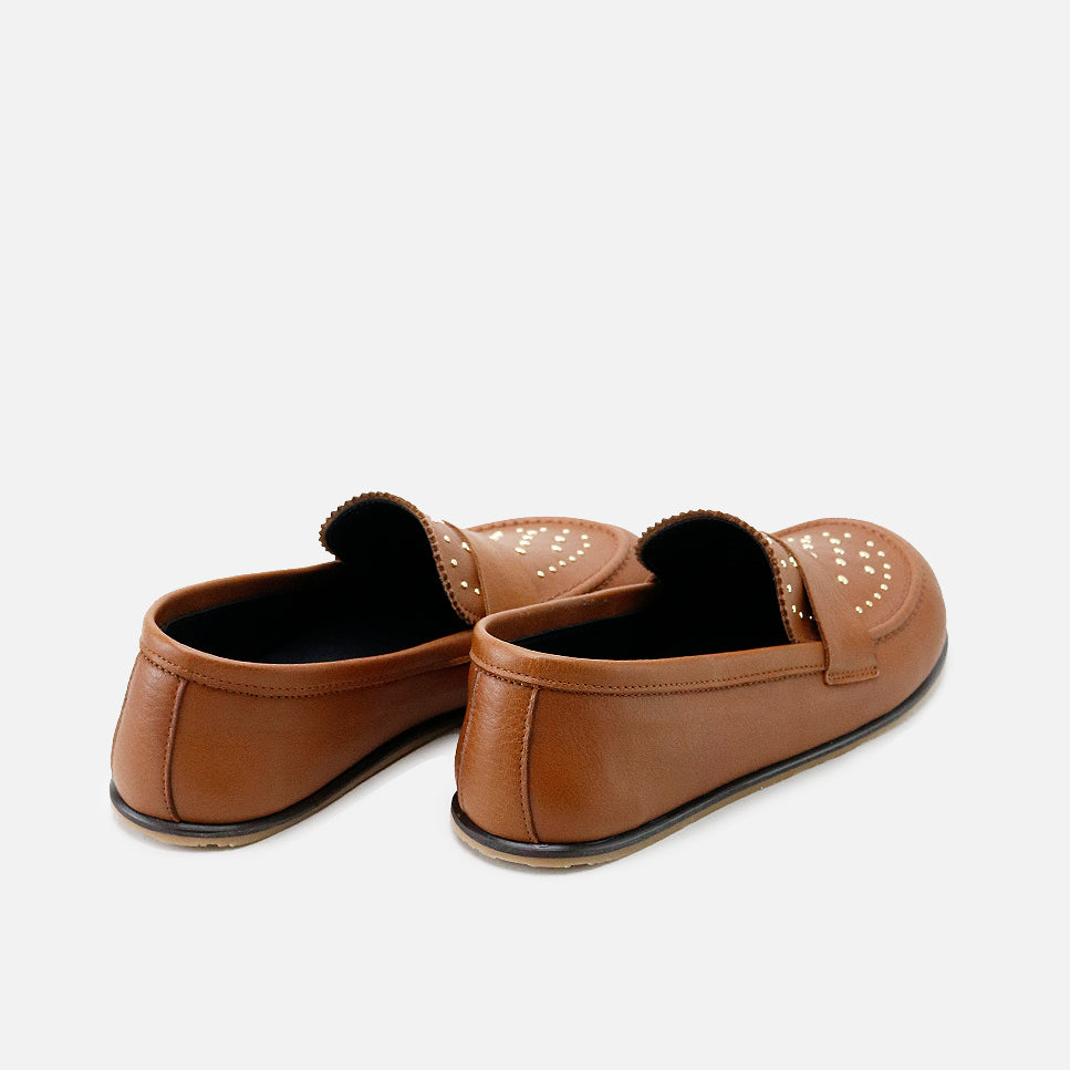 Mocassini barefoot in pelle cathay marrone con borchie Elisoft | Eli 1957