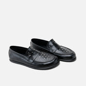 Mocassini barefoot in nappa nera con borchie Elisoft | Eli 1957