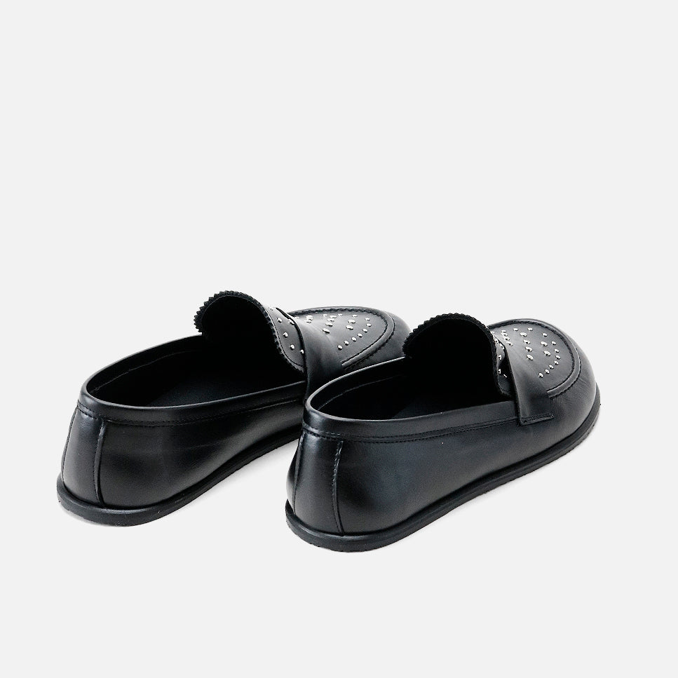 Mocassini barefoot in nappa nera con borchie Elisoft | Eli 1957