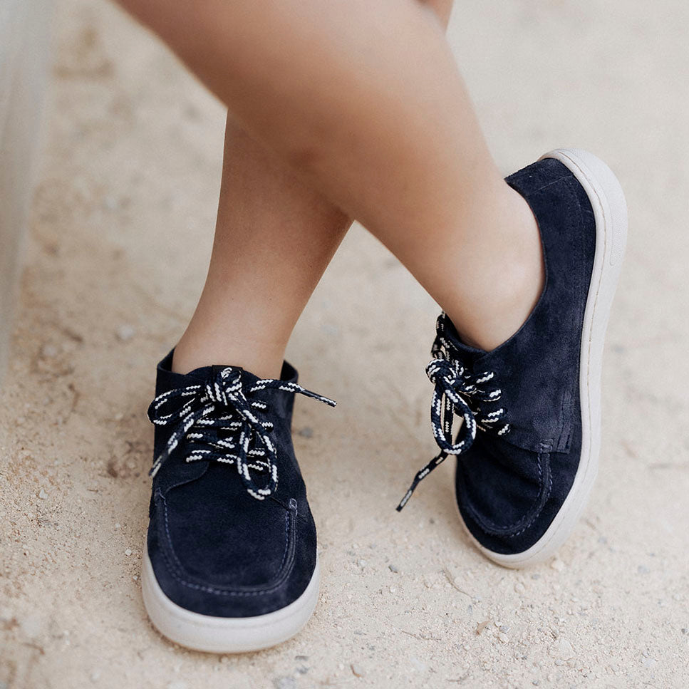 Elisoft navy blue suede barefoot sports boat shoes | Eli 1957