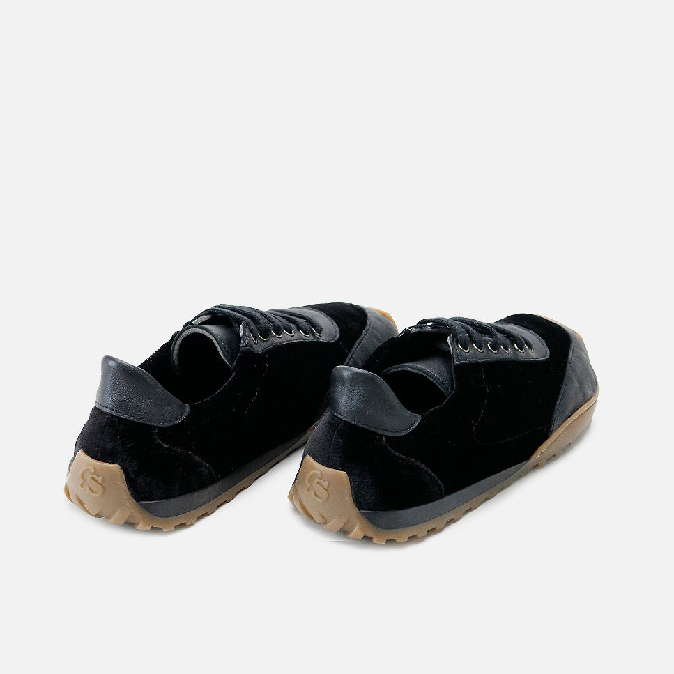 Zapatillas barefoot de terciopelo velvet negro Elisoft | Eli 1957