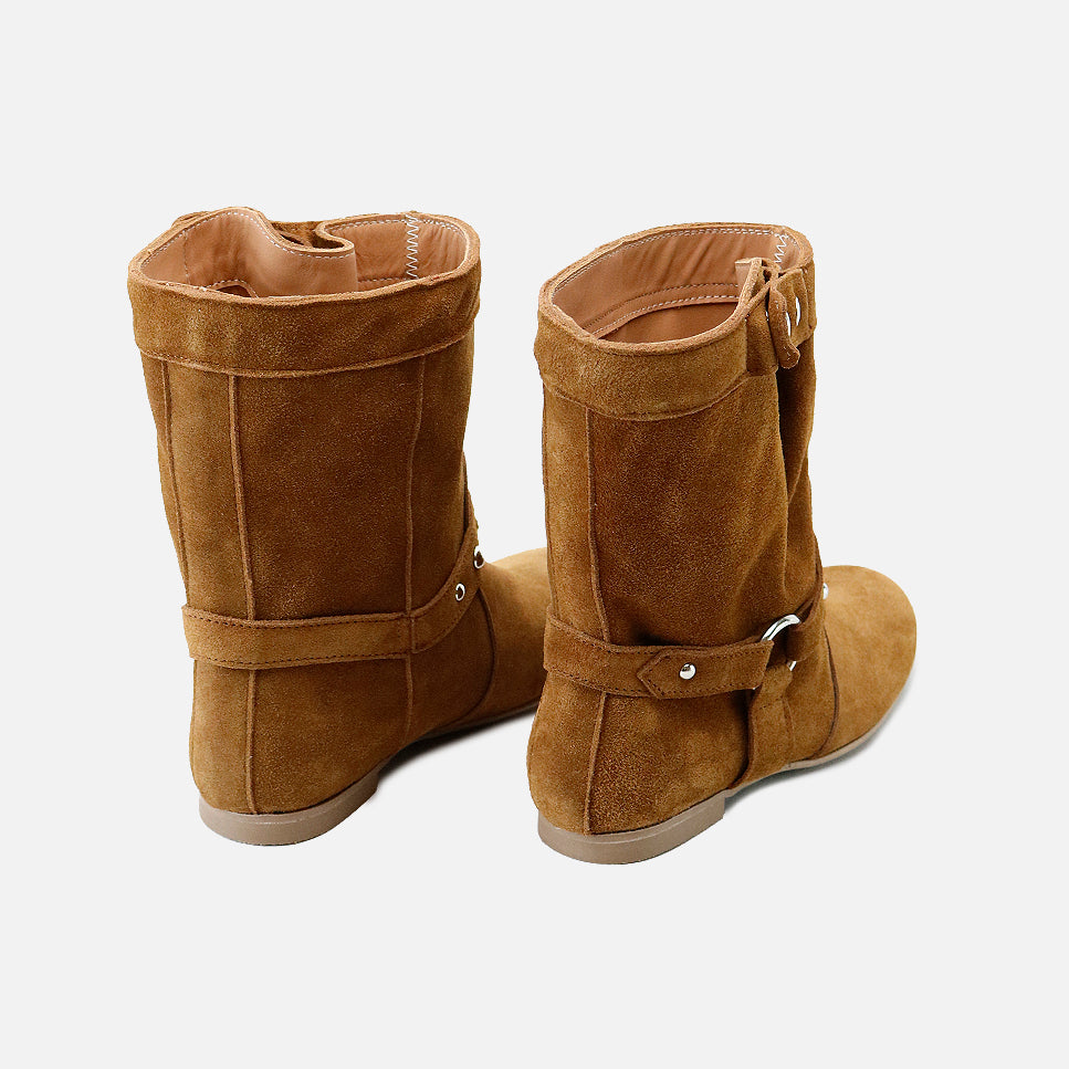 Bota campera de serraje velour sigaro con hebillas y tachuelas Eli | Eli 1957
