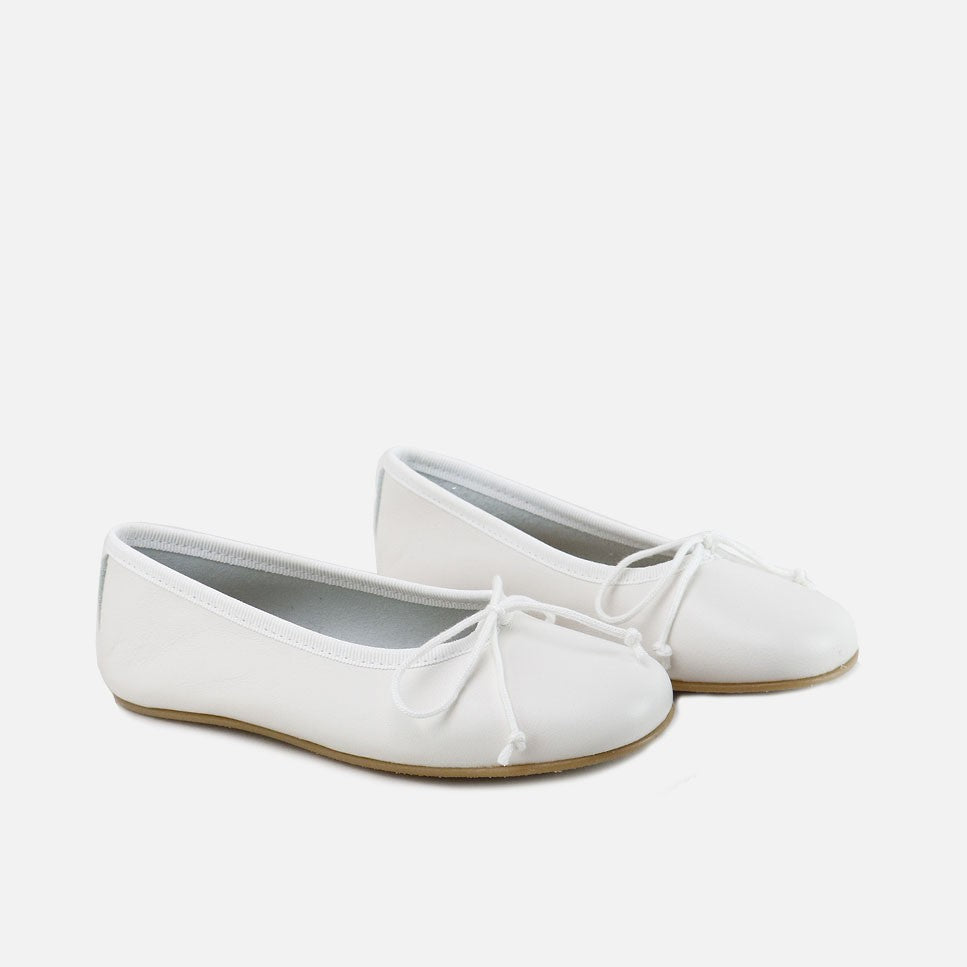 Bailarinas-Blanditas-Lazo-Blanco-Papanatas-2.jpg