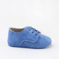 Baby Blucher davanti al cielo