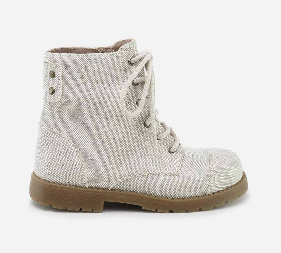 Jungenstiefel