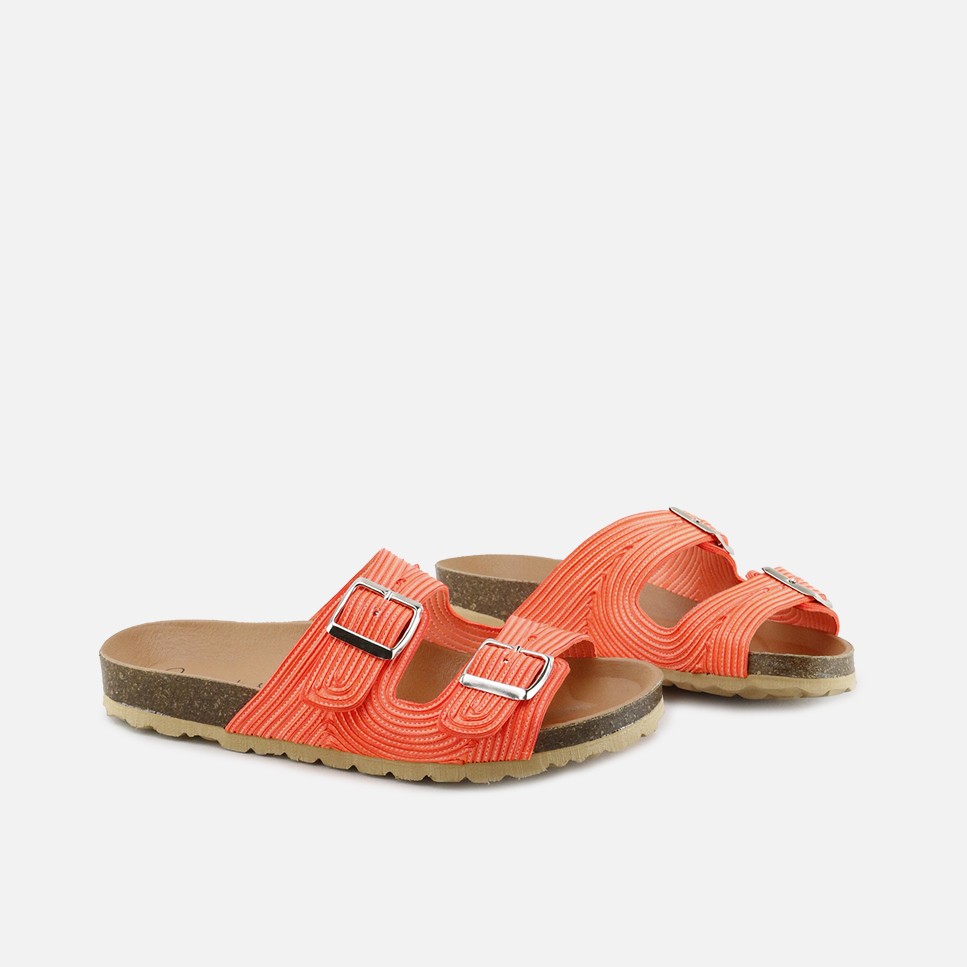 Sandalias-Bio-Hebillas-Lato-Fluor-Coral-Papanatas.jpg