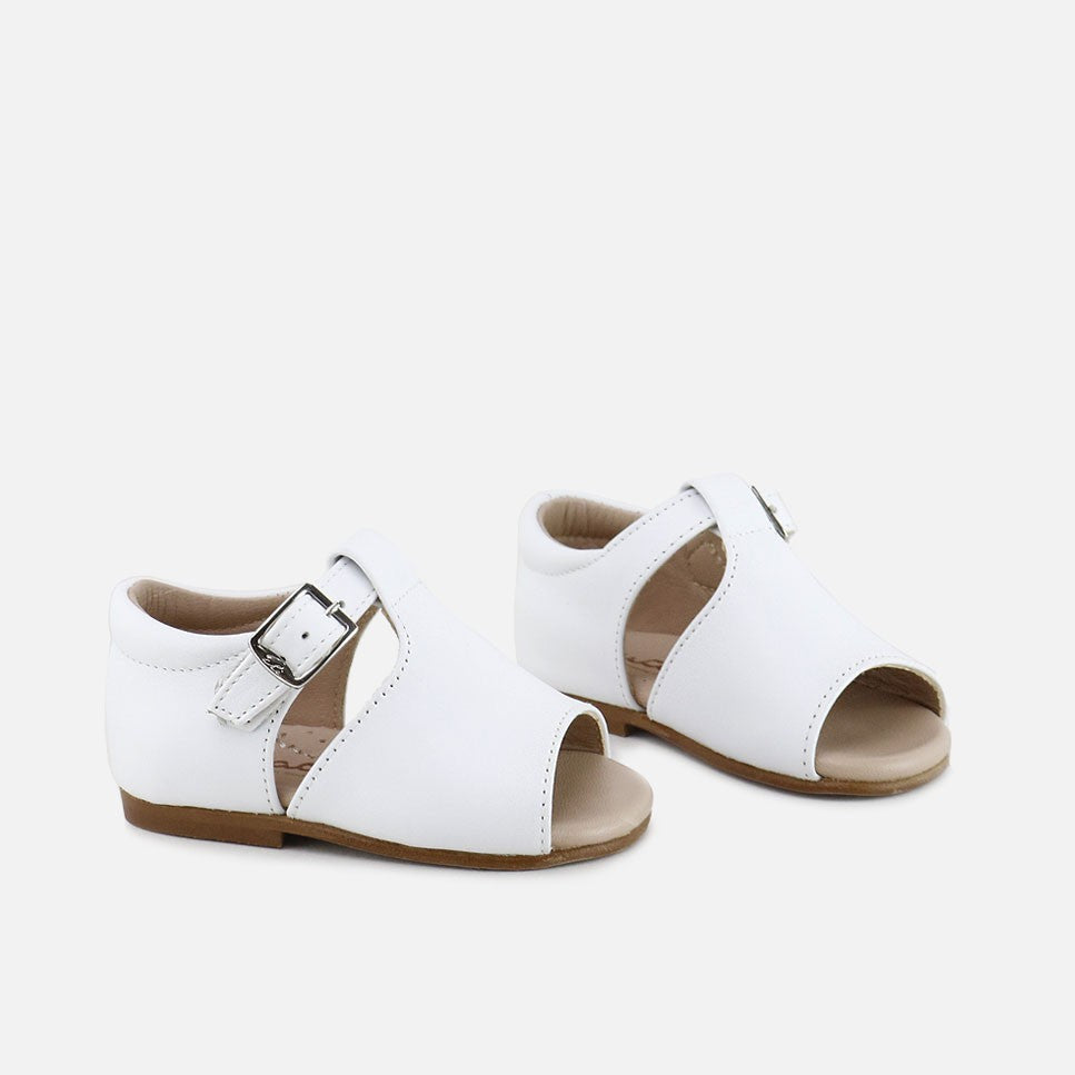 Sandalias-Blancas-Primeros-Pasos-Cucada-2.jpg