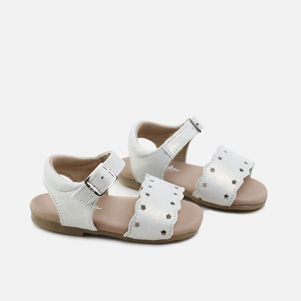 Sandalias-Estrellas-Beige-Primeros-Pasos-Cucada-2.jpg