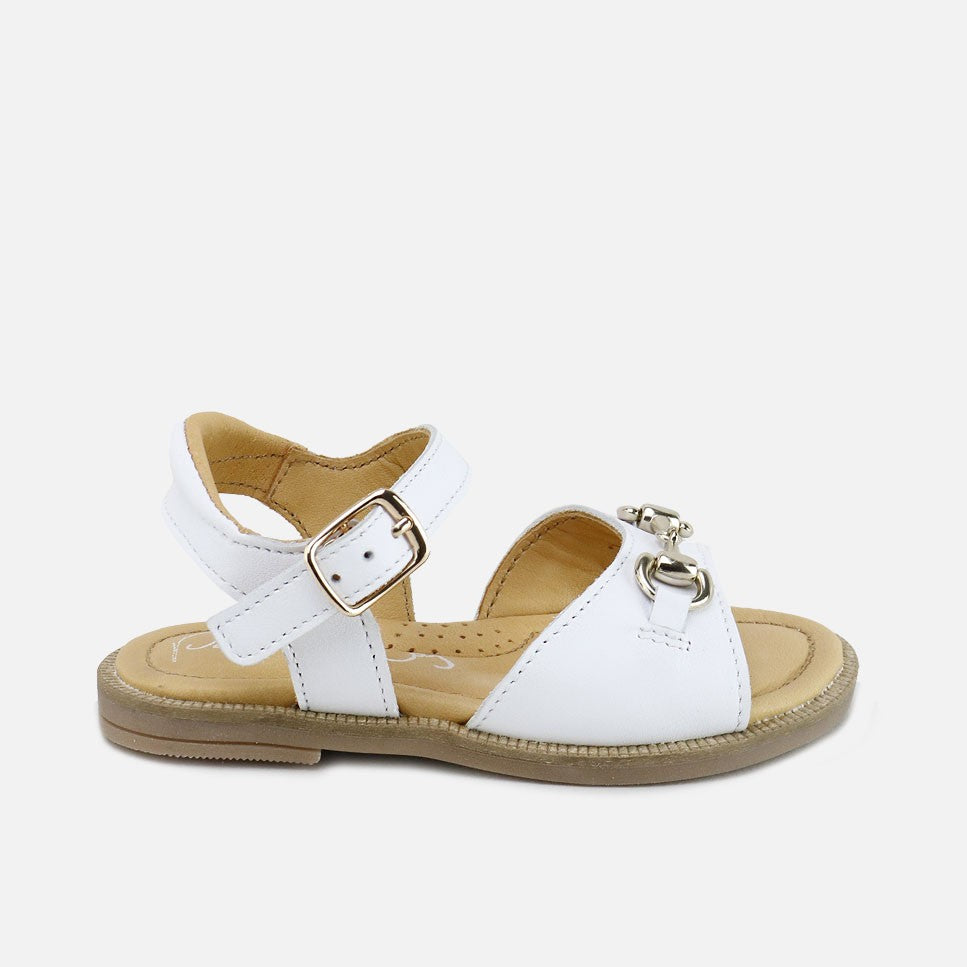 Sandalias-Estribo-Blanco-Tania-Papanatas.jpg