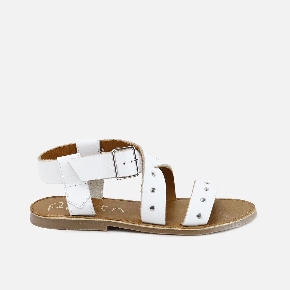 Sandalias-Tachas-Blanco-Tuda-Papanatas.jpg