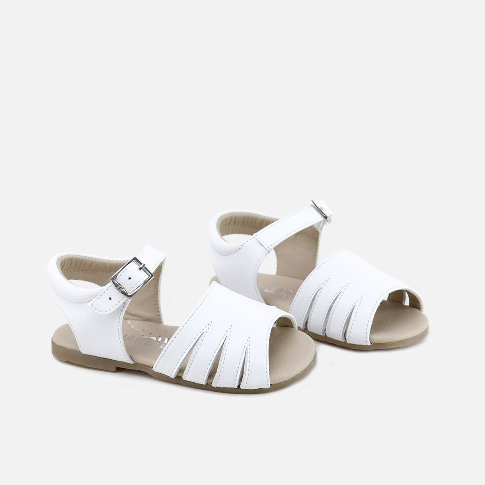 Sandalias-Tiras-Blancas-Primeros-Pasos-Cucada-2_875f2abc.jpg