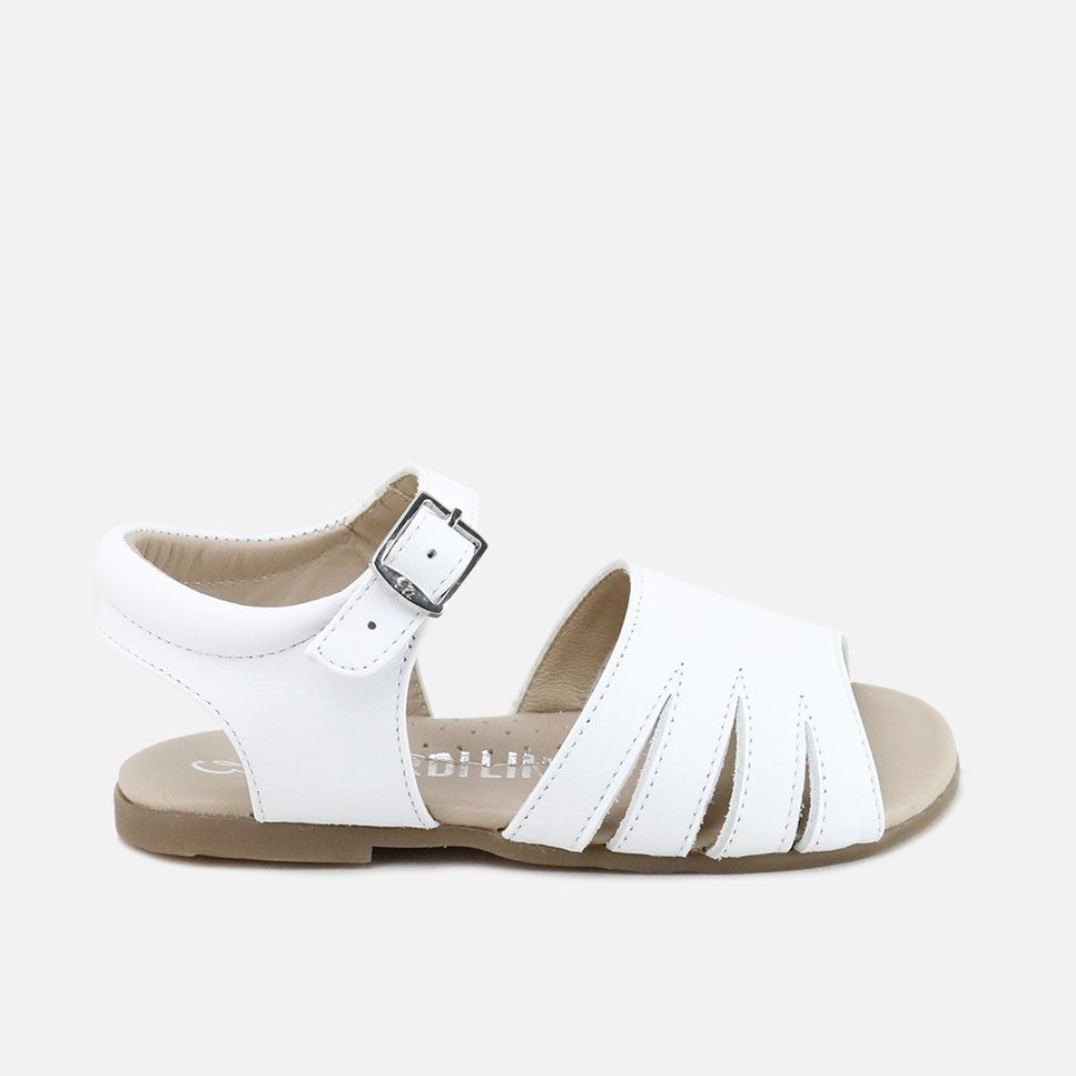 Sandalias-Tiras-Blancas-Primeros-Pasos-Cucada_7f3d8aa1.jpg