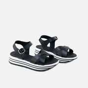 Papanatas black crossed strap platform sandals | Eli 1957