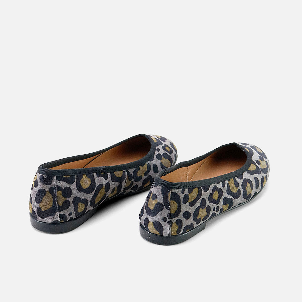 Leo grey eco velour leather ballerinas by Papanatas | Eli 1957