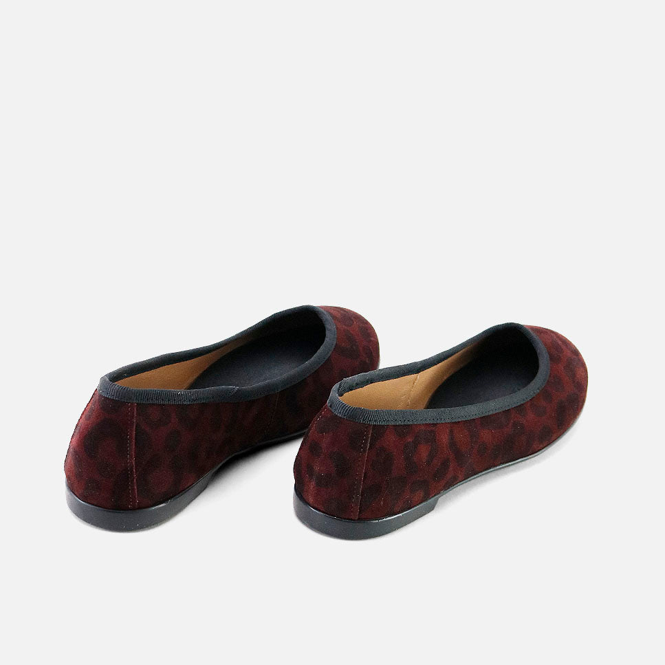 Papanatas Wine Leo Eco Velour Leather Ballerinas | Eli 1957